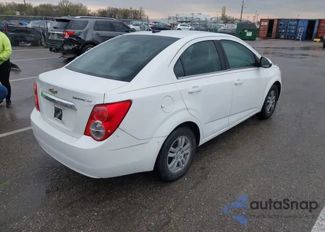 2014 Chevrolet Sonic Lt Auto из США, поврежденный, VIN 1G1JC5SH4E4176196